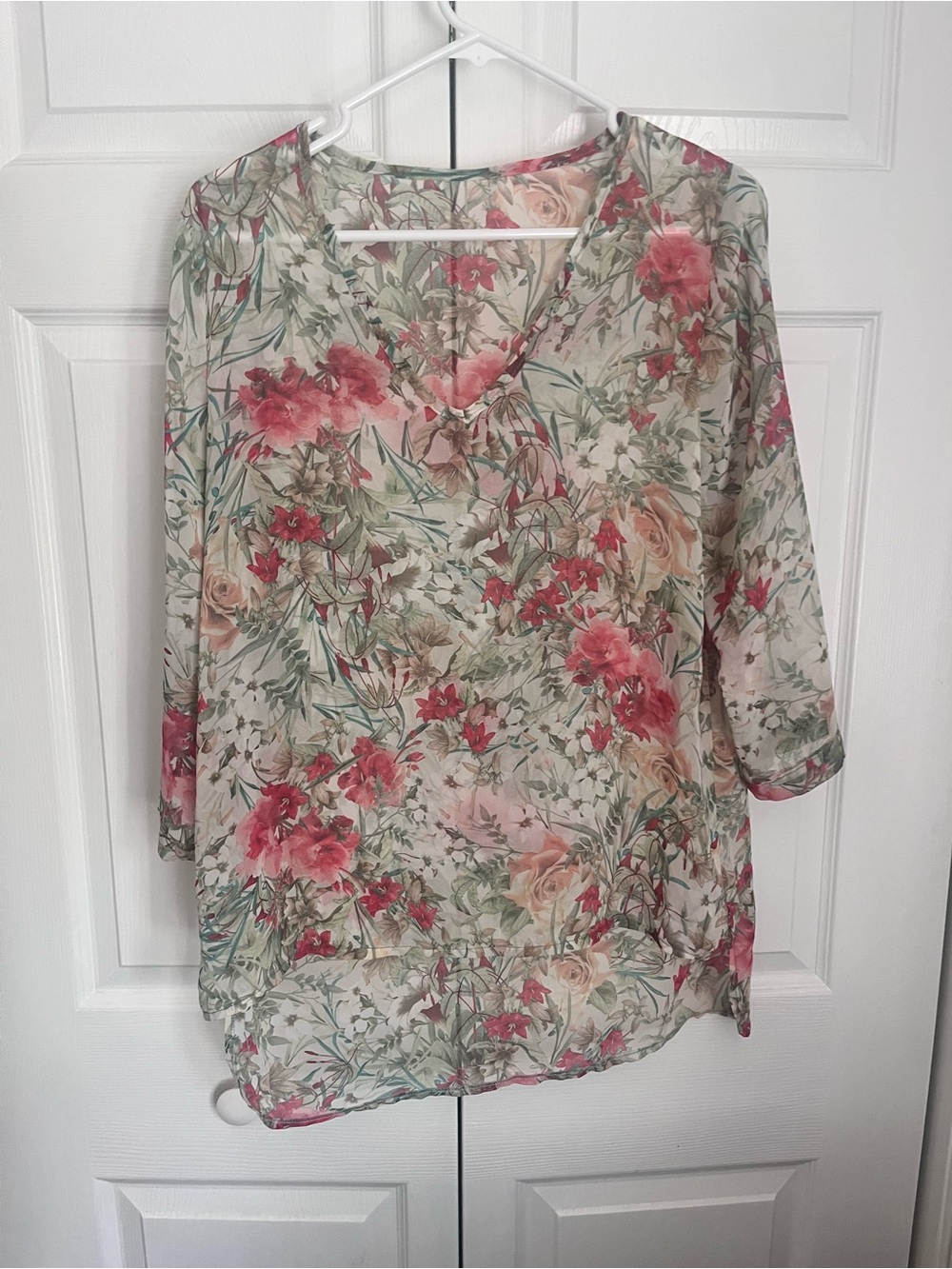 Floral V-Neck Women's Blouse in Cream and Pink